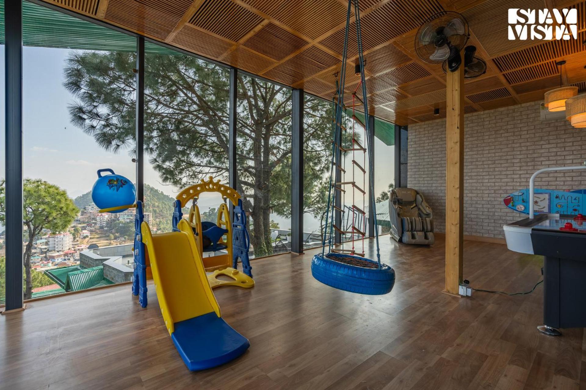 Stayvista At Serene With Outdoor Bonfire Barog المظهر الخارجي الصورة