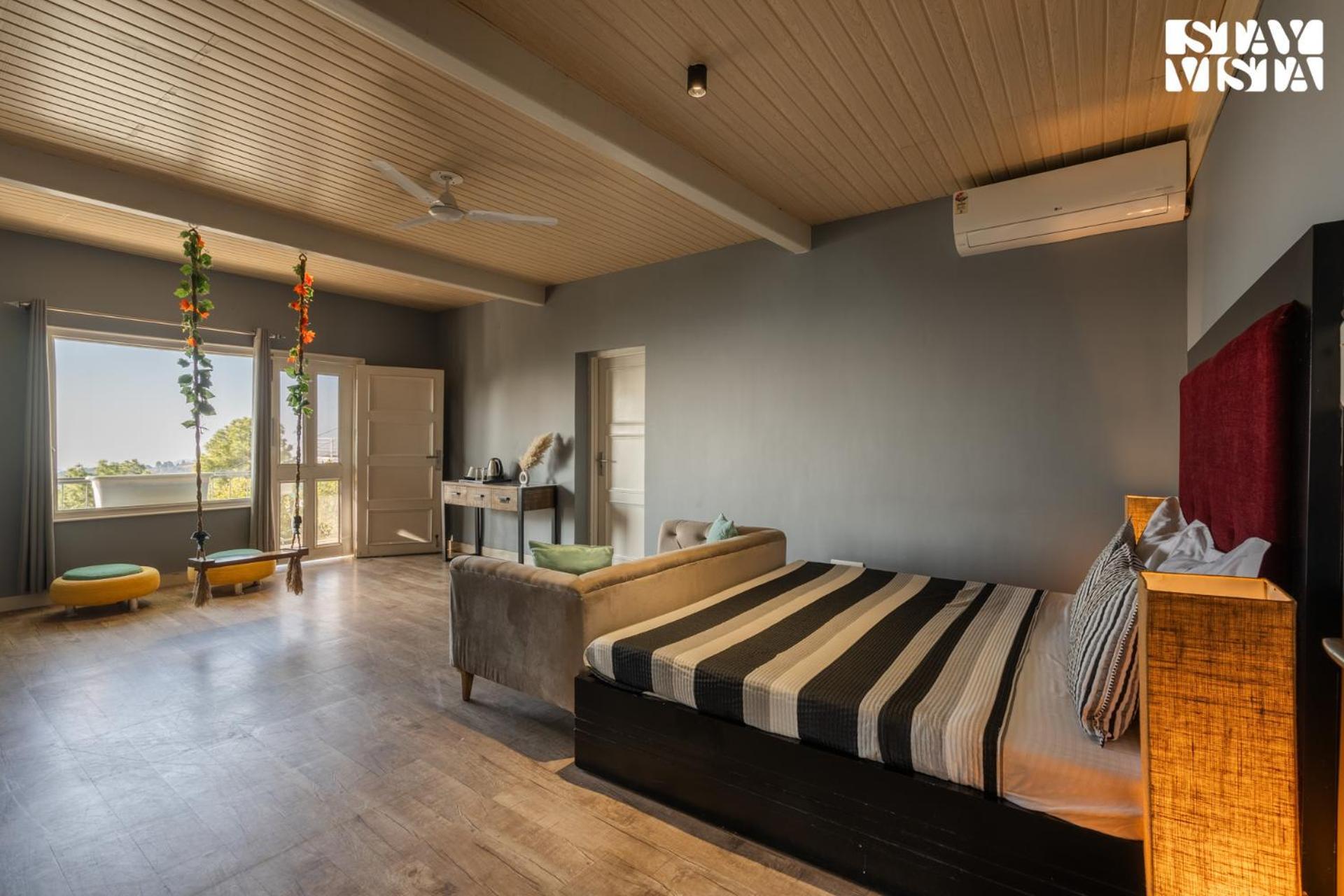 Stayvista At Serene With Outdoor Bonfire Barog المظهر الخارجي الصورة